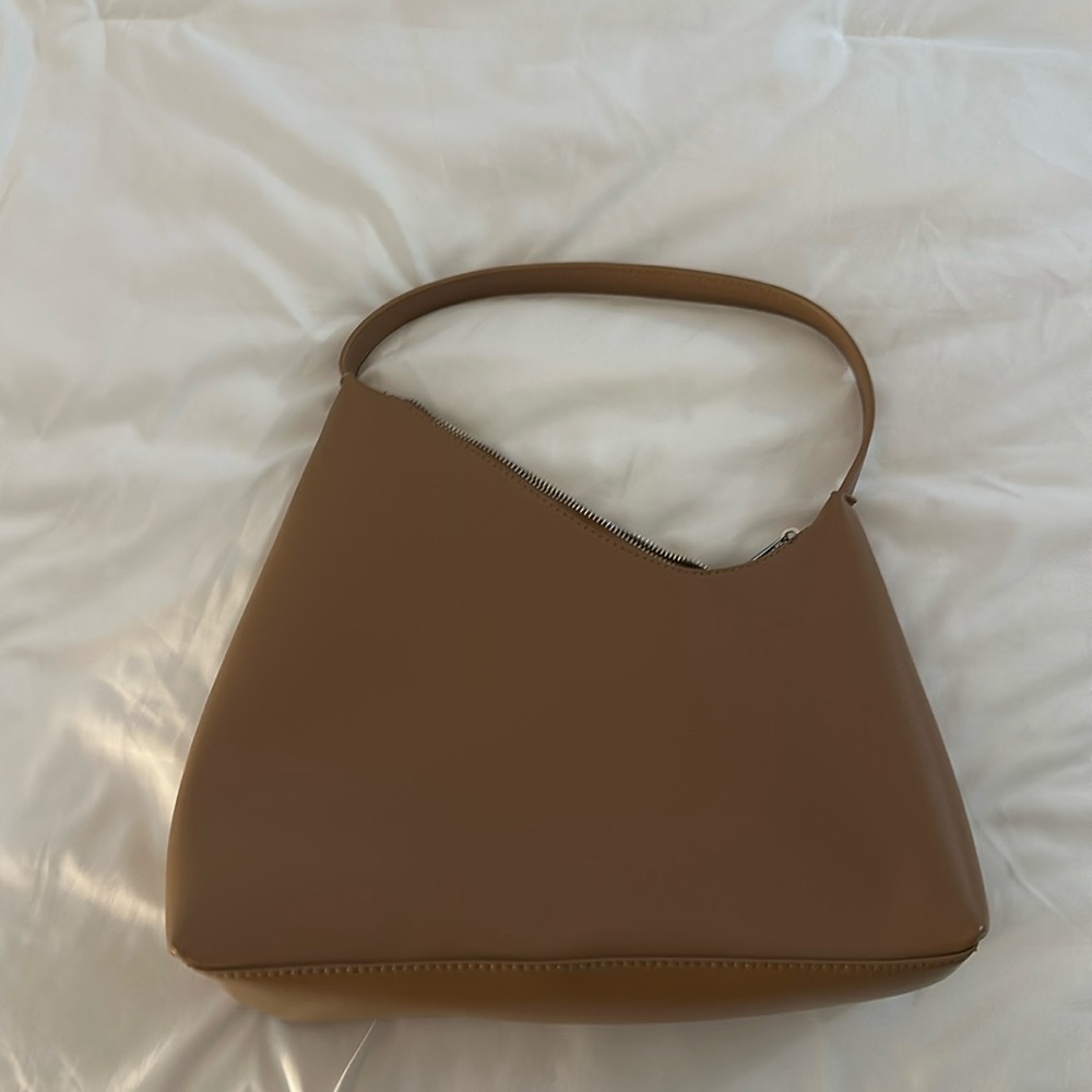 Brown shoulder bag
